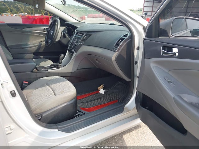 Продажа на аукционе авто 2011 Hyundai Sonata Hybrid, vin: KMHEC4A49BA004563, номер лота: 45803820