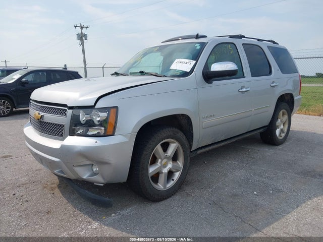 45803873 :رقم المزاد ، 1GNSKCE0XDR252781 vin ، 2013 Chevrolet Tahoe Ltz مزاد بيع