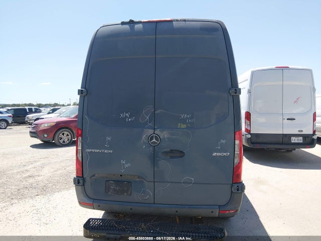 WD4PF0CD6KP087737 Mercedes-Benz Sprinter 2500 High Roof V6