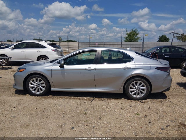 45803892 :رقم المزاد ، 4T1C11AK6PU791150 vin ، 2023 Toyota Camry Le مزاد بيع