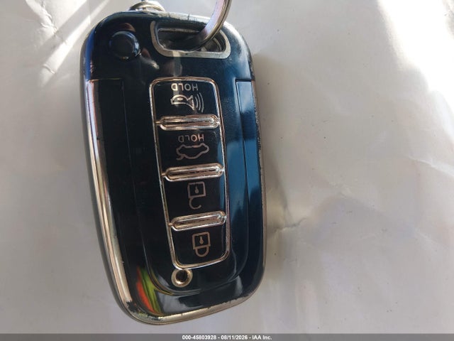 Продажа на аукционе авто 2013 Hyundai Veloster Turbo W/blue, vin: KMHTC6AE4DU121660, номер лота: 45803928
