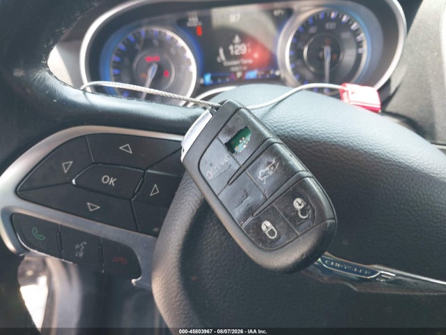 Продаж на аукціоні авто 2015 Chrysler 300 Limited, vin: 2C3CCAAG5FH780771, номер лоту: 45803967