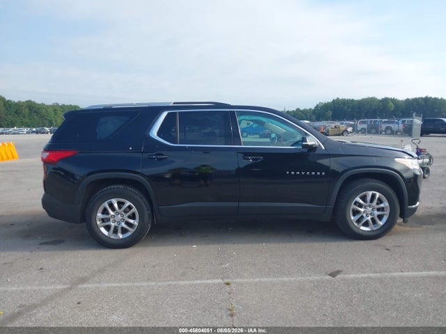 45804051 :رقم المزاد ، 1GNERGKW0JJ121068 vin ، 2018 Chevrolet Traverse Lt Cloth مزاد بيع