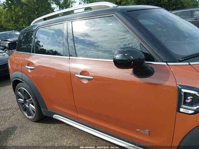 Продаж на аукціоні авто 2018 Mini Countryman Cooper S, vin: WMZYT5C35J3E60433, номер лоту: 45804088
