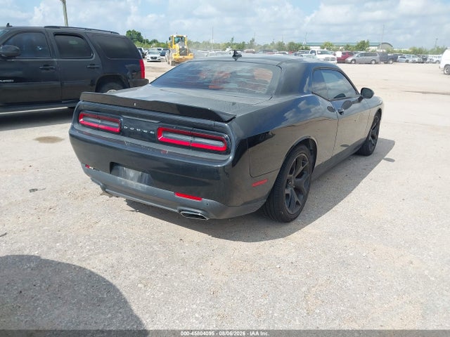 45804095 :رقم المزاد ، 2C3CDZBG3FH823658 vin ، 2015 Dodge Challenger Sxt Plus مزاد بيع