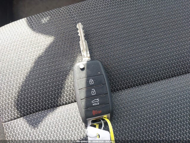 45804159 :رقم المزاد ، 3KPFK4A70HE080457 vin ، 2017 Kia Forte Lx مزاد بيع