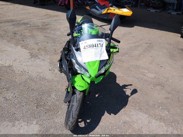 45804174 :رقم المزاد ، ML5EXEP15SDAF8347 vin ، 2025 Kawasaki Ex650 P مزاد بيع