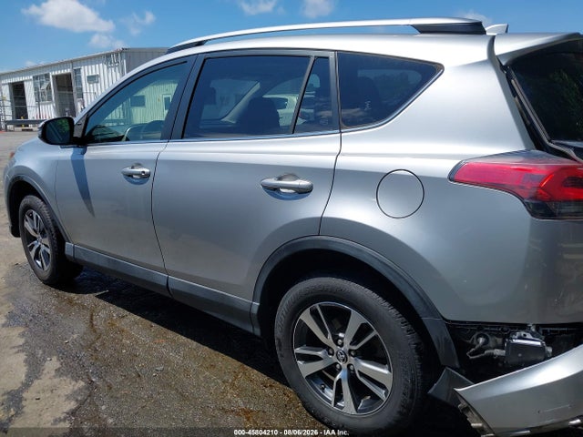 45804210 :رقم المزاد ، JTMWFREV7JJ186875 vin ، 2018 Toyota Rav4 Xle مزاد بيع