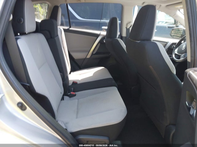 45804210 :رقم المزاد ، JTMWFREV7JJ186875 vin ، 2018 Toyota Rav4 Xle مزاد بيع
