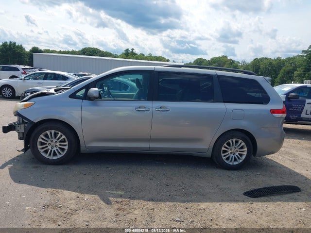 Продажа на аукционе авто 2011 Toyota Sienna Xle V6, vin: 5TDYK3DC3BS167214, номер лота: 45804218