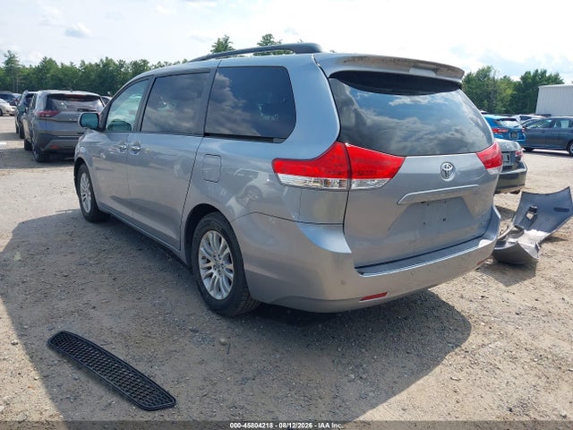 Продажа на аукционе авто 2011 Toyota Sienna Xle V6, vin: 5TDYK3DC3BS167214, номер лота: 45804218