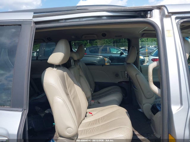 Продажа на аукционе авто 2011 Toyota Sienna Xle V6, vin: 5TDYK3DC3BS167214, номер лота: 45804218