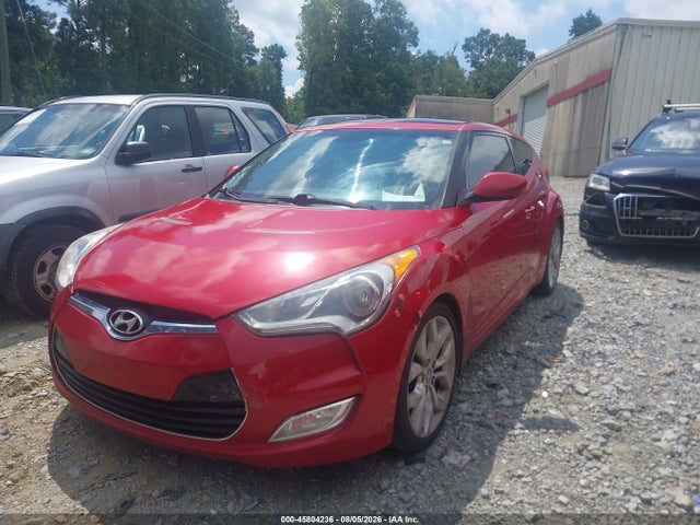 45804236 :رقم المزاد ، KMHTC6AD6CU065257 vin ، 2012 Hyundai Veloster Base W/red/black مزاد بيع