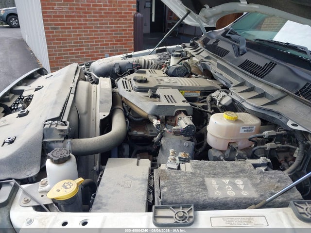 45804240 :رقم المزاد ، 3C63RPGL1JG143667 vin ، 2018 Ram 3500 Tradesman  4x2 8' Box مزاد بيع