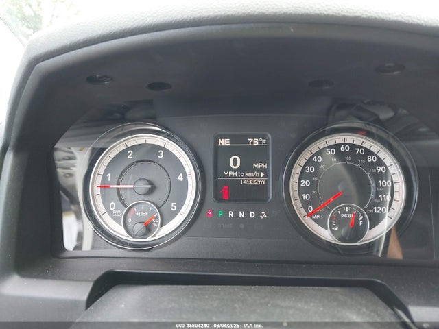 45804240 :رقم المزاد ، 3C63RPGL1JG143667 vin ، 2018 Ram 3500 Tradesman  4x2 8' Box مزاد بيع