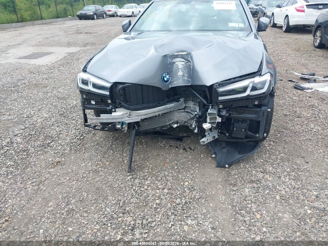 2023 Bmw 530e Xdrive მანქანა იყიდება აუქციონზე, vin: WBA33AG00PCL27018, აუქციონის ნომერი: 45804242