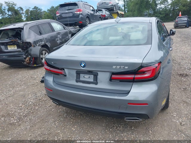 2023 Bmw 530e Xdrive მანქანა იყიდება აუქციონზე, vin: WBA33AG00PCL27018, აუქციონის ნომერი: 45804242
