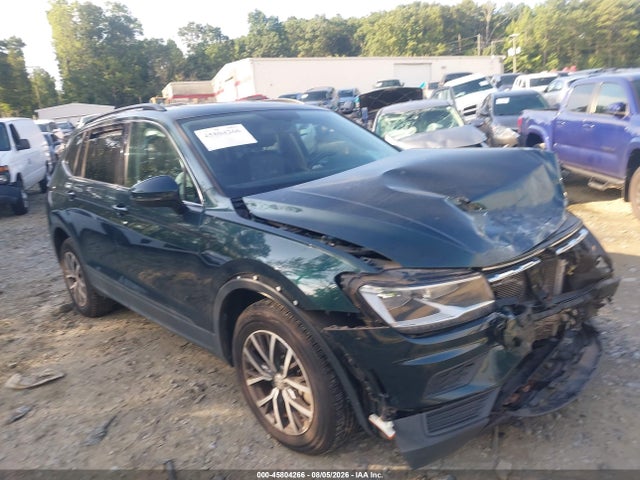 Auction sale of the 2019 Volkswagen Tiguan 2.0t Se/2.0t Sel/2.0t Sel R-line/2.0t Sel R-line Black, vin: 3VV3B7AX2KM129712, lot number: 45804266
