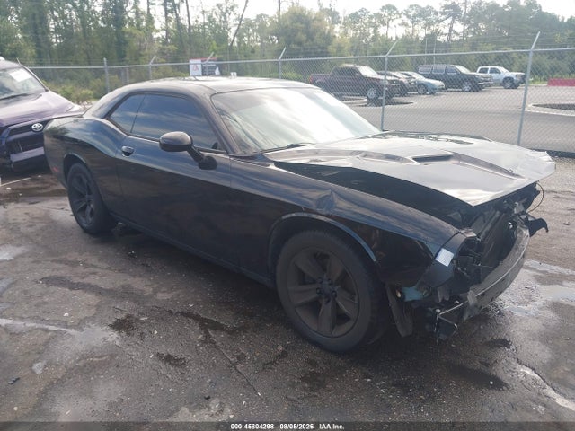 Auction sale of the 2019 Dodge Challenger Sxt, vin: 2C3CDZAG8KH752369, lot number: 45804298