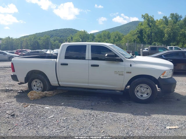 Продажа на аукционе авто 2021 Ram 1500 Classic Tradesman  4x4 5'7 Box, vin: 3C6RR7KT7MG574472, номер лота: 45804315