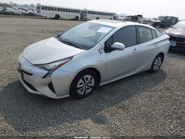 JTDKARFU4H3034571 Toyota Prius Four