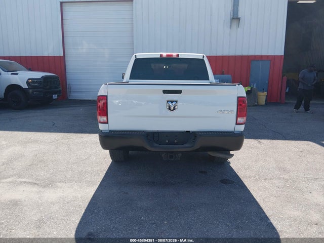 2020 Ram 1500 Classic Tradesman  4x4 5'7 Box მანქანა იყიდება აუქციონზე, vin: 3C6RR7KG0LG273088, აუქციონის ნომერი: 45804351