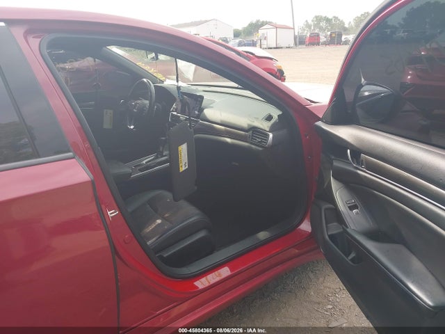 45804365 :رقم المزاد ، 1HGCV1F38JA114461 vin ، 2018 Honda Accord Sport مزاد بيع