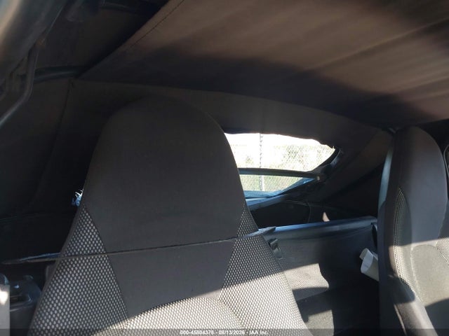 Продаж на аукціоні авто 2002 Mazda Mx-5 Miata Cloth/ls/se, vin: JM1NB353520232343, номер лоту: 45804378