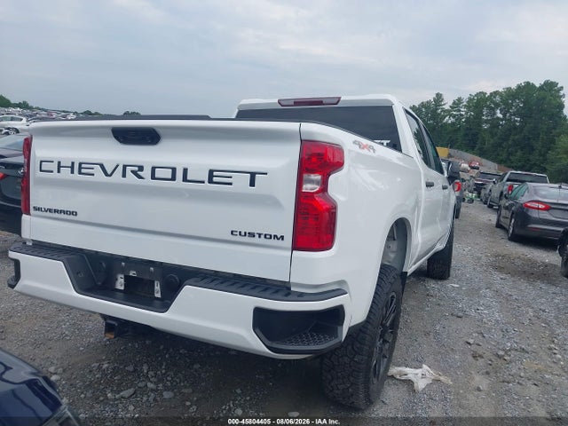 2023 Chevrolet Silverado 1500 4wd  Short Bed Custom მანქანა იყიდება აუქციონზე, vin: 1GCPDBEK9PZ165477, აუქციონის ნომერი: 45804405