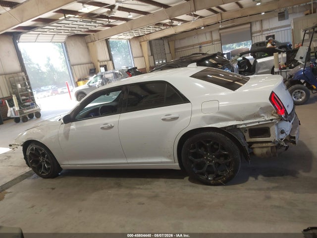 Продажа на аукционе авто 2019 Chrysler 300 300s, vin: 2C3CCABG5KH516619, номер лота: 45804440