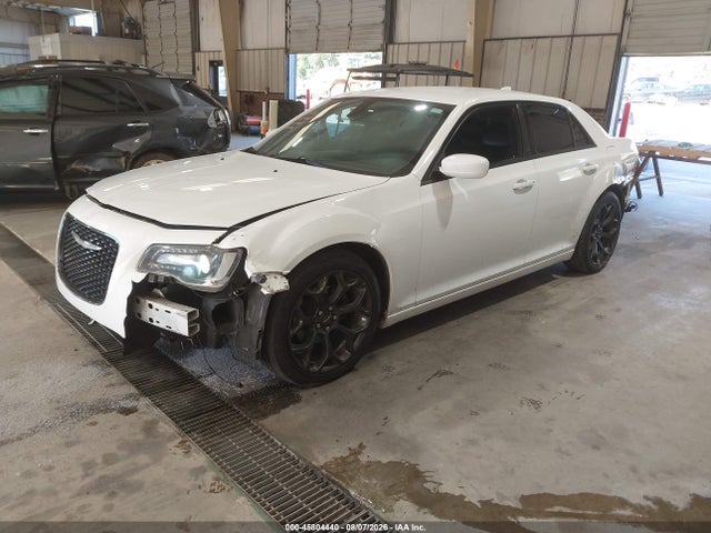 Продажа на аукционе авто 2019 Chrysler 300 300s, vin: 2C3CCABG5KH516619, номер лота: 45804440