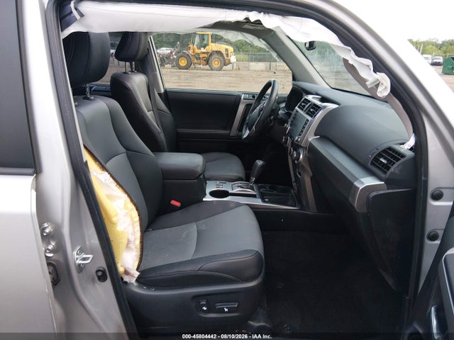 Продажа на аукционе авто 2023 Toyota 4runner Sr5 Premium, vin: JTEFU5JRXP5300484, номер лота: 45804442