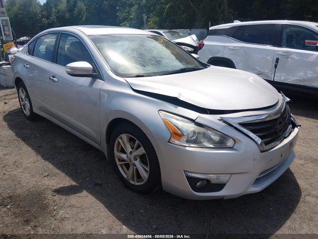 2015 Nissan Altima 2.5 Sv მანქანა იყიდება აუქციონზე, vin: 1N4AL3AP7FC451691, აუქციონის ნომერი: 45804456