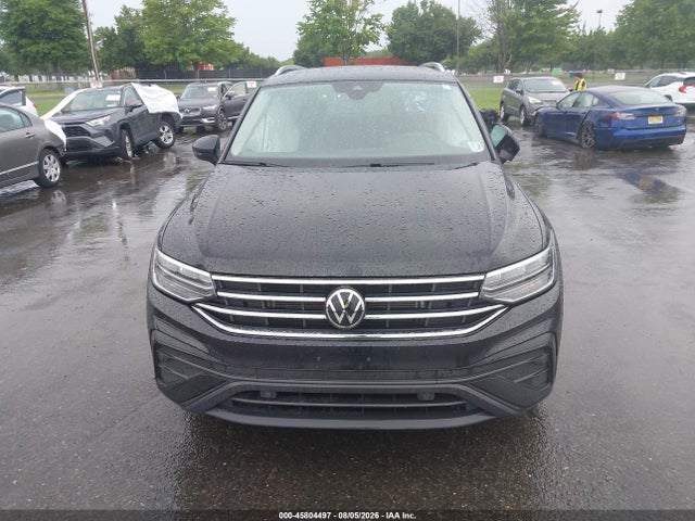 2022 Volkswagen Tiguan 2.0t Se მანქანა იყიდება აუქციონზე, vin: 3VV2B7AX4NM036108, აუქციონის ნომერი: 45804497