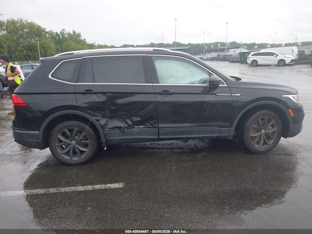 2022 Volkswagen Tiguan 2.0t Se მანქანა იყიდება აუქციონზე, vin: 3VV2B7AX4NM036108, აუქციონის ნომერი: 45804497