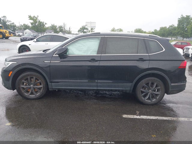 2022 Volkswagen Tiguan 2.0t Se მანქანა იყიდება აუქციონზე, vin: 3VV2B7AX4NM036108, აუქციონის ნომერი: 45804497