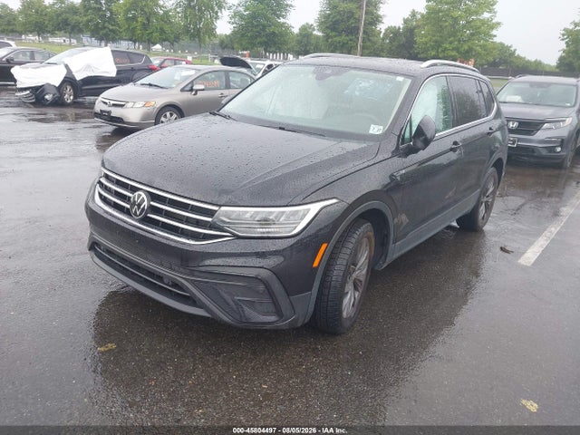 2022 Volkswagen Tiguan 2.0t Se მანქანა იყიდება აუქციონზე, vin: 3VV2B7AX4NM036108, აუქციონის ნომერი: 45804497