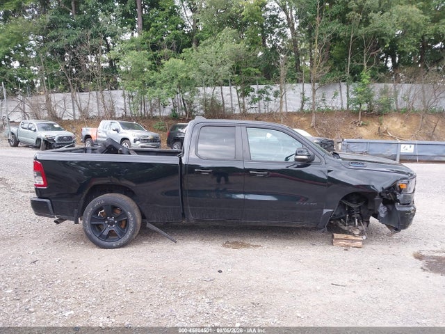 2021 Ram 1500 Big Horn  4x4 6'4 Box მანქანა იყიდება აუქციონზე, vin: 1C6RRFBG9MN723484, აუქციონის ნომერი: 45804501