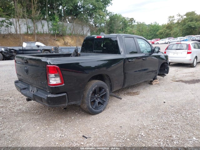 2021 Ram 1500 Big Horn  4x4 6'4 Box მანქანა იყიდება აუქციონზე, vin: 1C6RRFBG9MN723484, აუქციონის ნომერი: 45804501