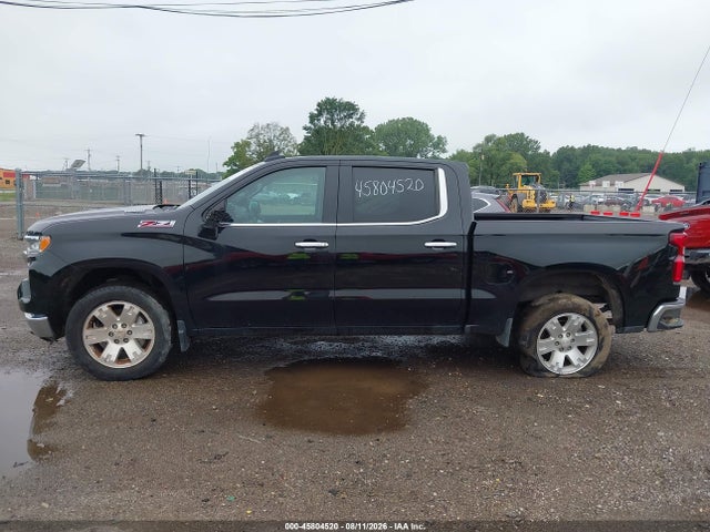 Auction sale of the 2022 Chevrolet Silverado 1500, vin: 1GCUDGET9NZ553072, lot number: 45804520