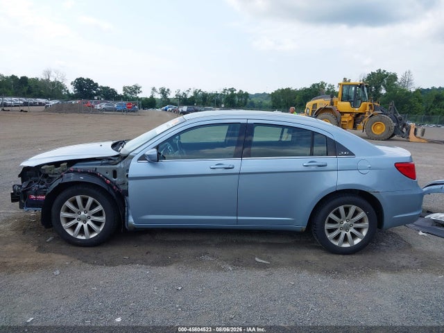 Aukcja sprzedaży 2013 Chrysler 200 Touring, vin: 1C3CCBBB8DN743968, numer aukcji: 45804523