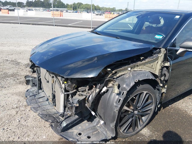 45804531 :رقم المزاد ، 4T1B61HK0KU781564 vin ، 2019 Toyota Camry Xse مزاد بيع
