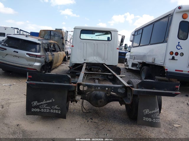 45804569 :رقم المزاد ، 1HTSCABMXTH301924 vin ، 1996 International 4000 4700 مزاد بيع