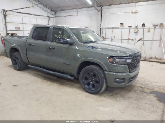 2026 Ram 1500 Big Horn  4x4 5'7 Box მანქანა იყიდება აუქციონზე, vin: 1C6SRFFT9TN253531, აუქციონის ნომერი: 45804581