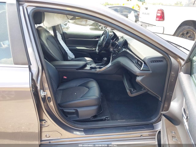 45804663 :رقم المزاد ، 4T1G11BK0MU036989 vin ، 2021 Toyota Camry Se Awd مزاد بيع