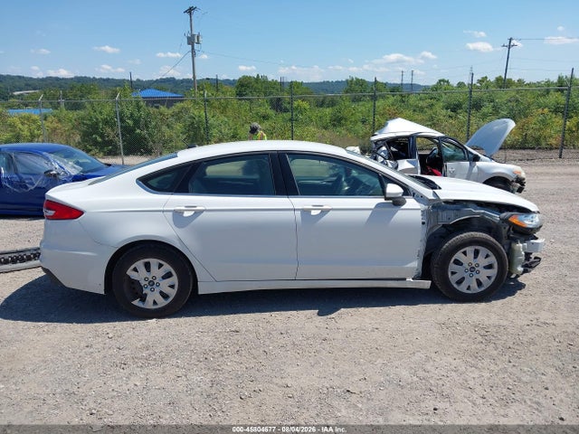 Продаж на аукціоні авто 2019 Ford Fusion S, vin: 3FA6P0G78KR153663, номер лоту: 45804677