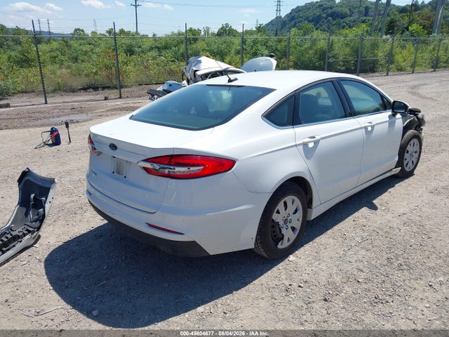 Продаж на аукціоні авто 2019 Ford Fusion S, vin: 3FA6P0G78KR153663, номер лоту: 45804677