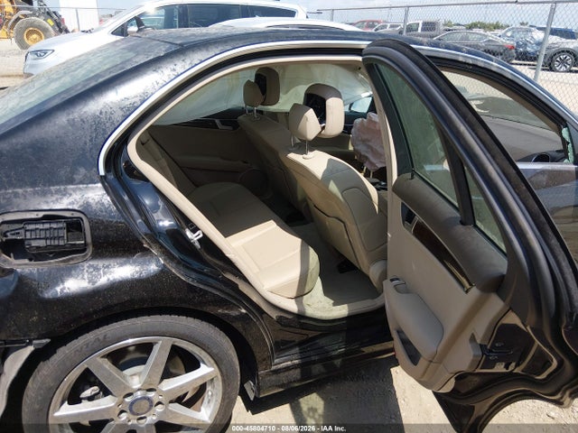 2014 Mercedes-benz C 250 Sport მანქანა იყიდება აუქციონზე, vin: WDDGF4HB0EA955480, აუქციონის ნომერი: 45804710