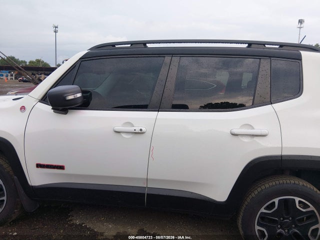 45804723 :رقم المزاد ، ZACCJBCT6GPC92012 vin ، 2016 Jeep Renegade Trailhawk مزاد بيع