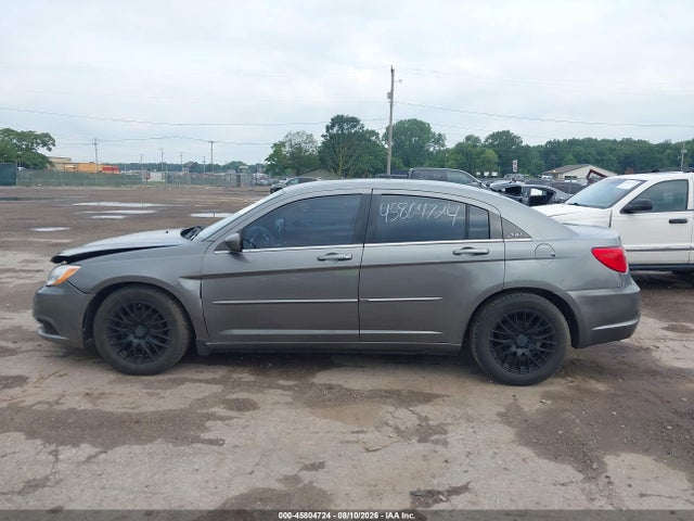 Aukcja sprzedaży 2013 Chrysler 200 Touring, vin: 1C3CCBBG2DN703557, numer aukcji: 45804724